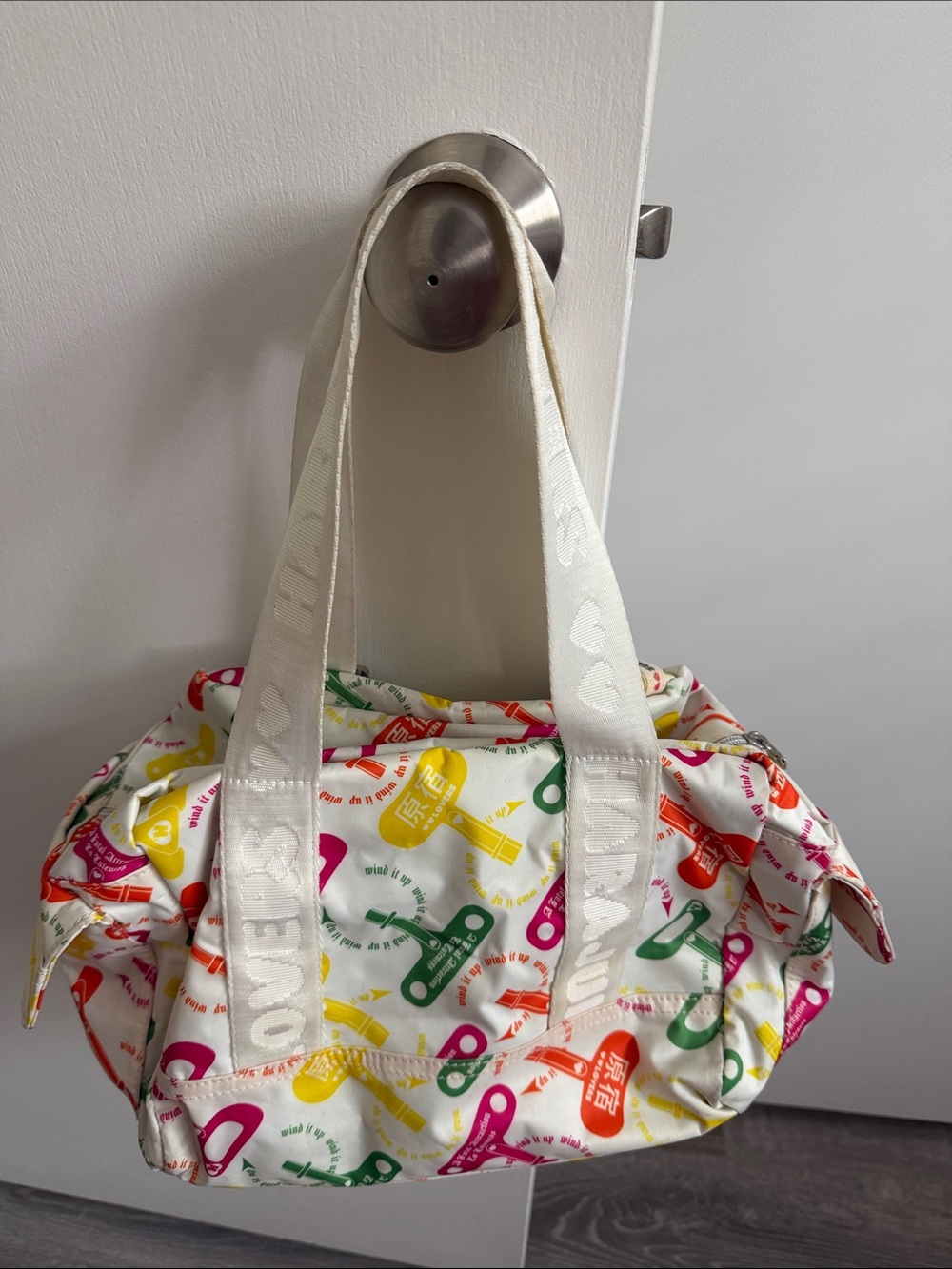 Harajuku Lovers White Shoulder Bag with Multicolor Print